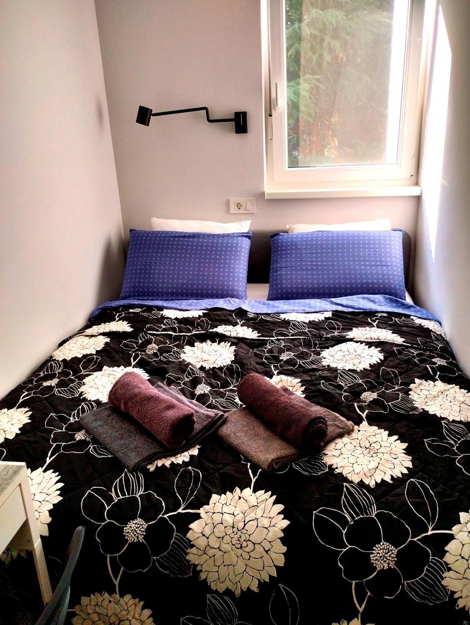 פורץ Premium Apartment Eden מראה חיצוני תמונה