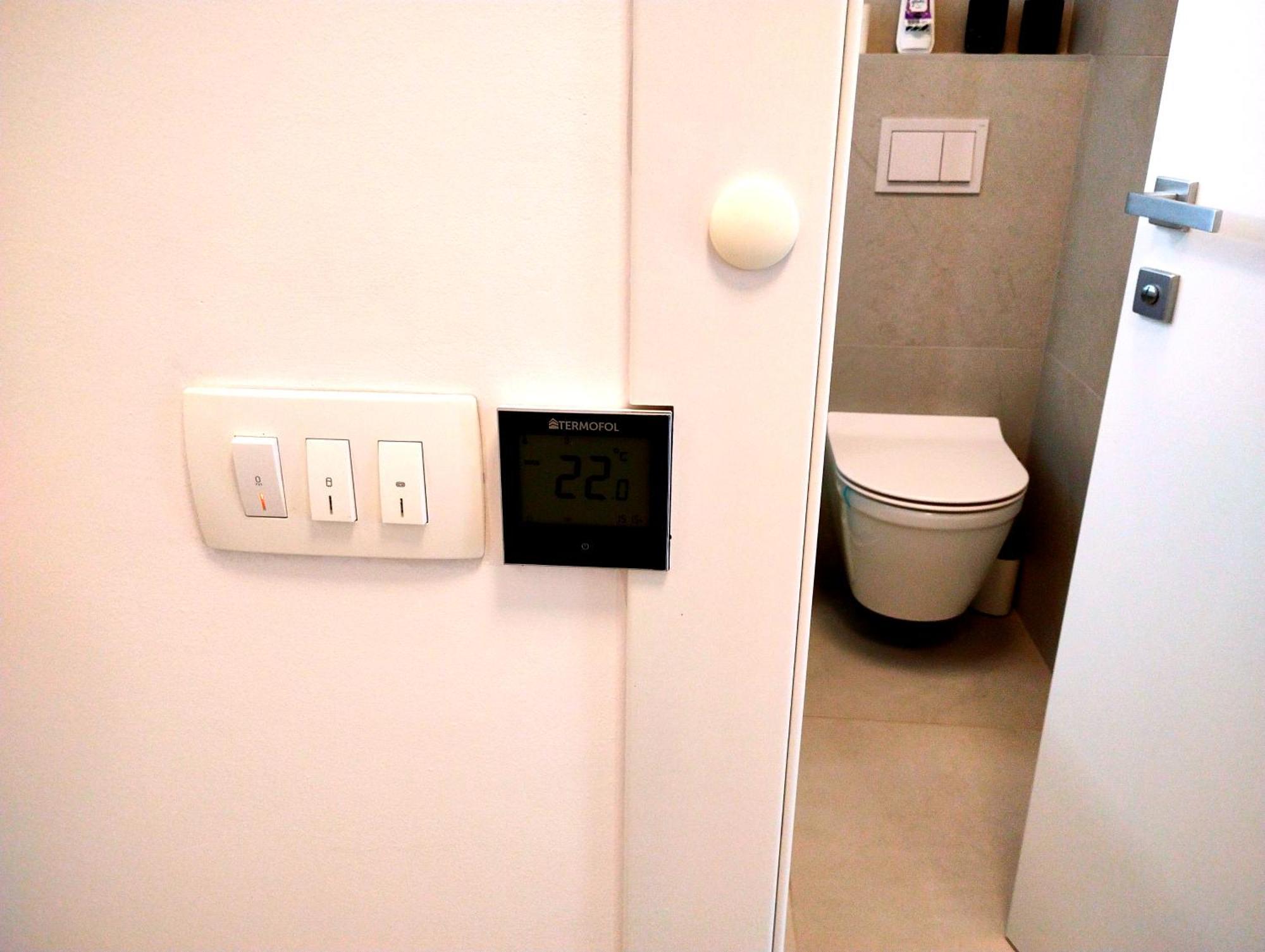 פורץ Premium Apartment Eden מראה חיצוני תמונה