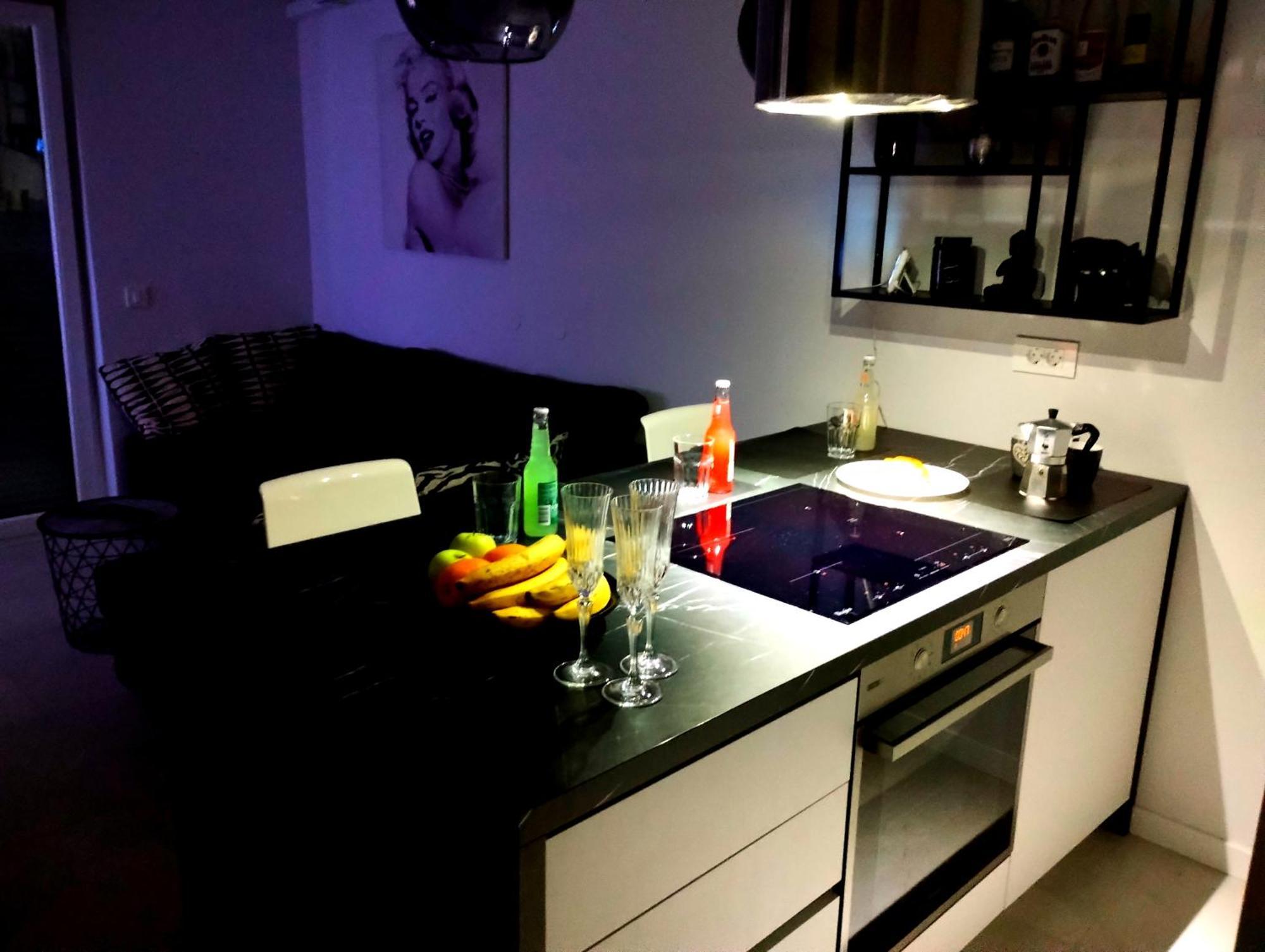 פורץ Premium Apartment Eden מראה חיצוני תמונה